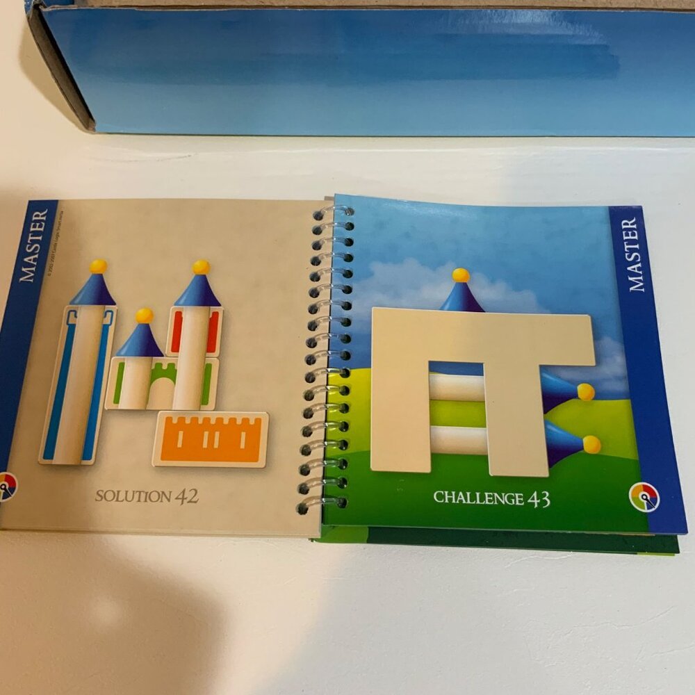 Castle Logix Educational Building Logic Game Multi Level Blocks - Picture 9 of 12